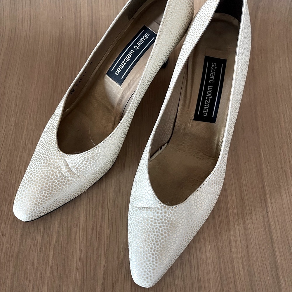 Stuart Weitzman Heels Snakeskin Print sz 7